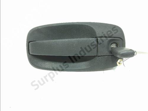 Used Front left exterior door handle Front left exterior door handle RENAULT TRAFIC II Van (FL) 2.0 dCi 115 (FL01, FL0U, FL00, FL0H, FL0M) (114 hp) 39705216 39705216