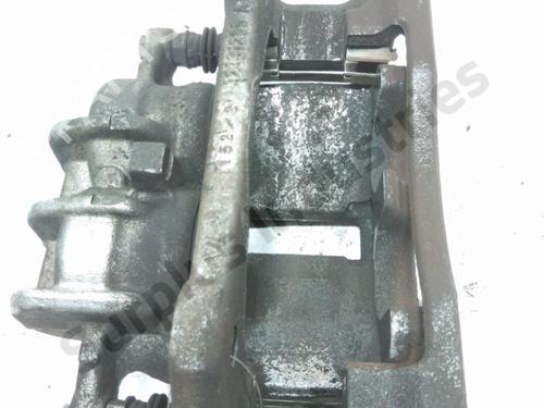 Used Right front brake caliper Right front brake caliper 31954586 31954586