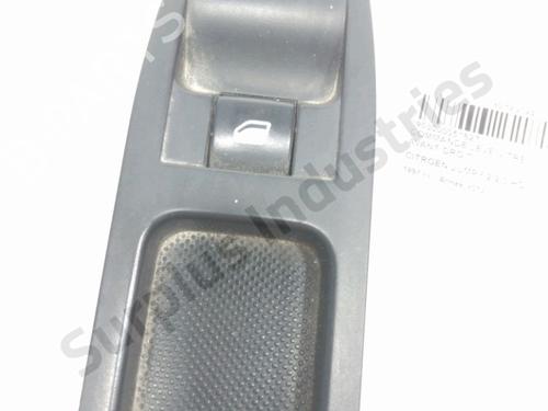 right-front-window-switch-citroen-jumpy-ii-van-2007-2008-2009-2010-2011-2012-2013-2014-2015-2016-31955123 main image