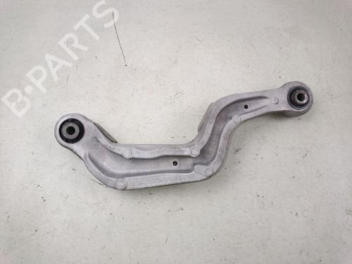 Venstre bagtil bærearm Venstre bagtil bærearm OPEL INSIGNIA A (G09) 2.8 V6 Turbo OPC 4x4 (68) (325 hp) 39132701 39132701