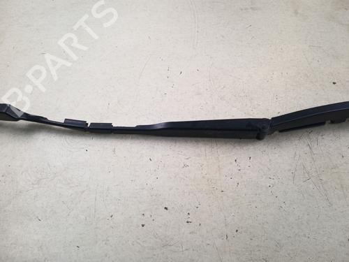 front-windshield-wiper-arm-volvo-xc60-ii-246-2017-38699889 main image