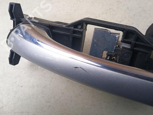 Used Front left exterior door handle Front left exterior door handle 39121216 39121216