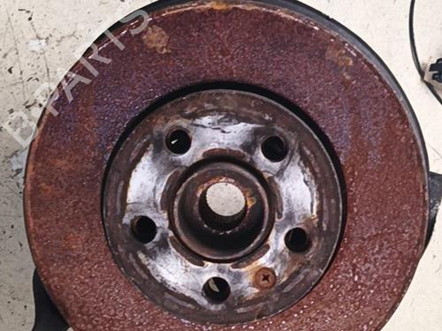 Used Right front steering knuckle Right front steering knuckle VW POLO IV (9N_, 9A_) 1.4 TDI (80 hp) 39766460 39766460