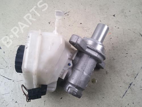 Used Brake master cylinder Brake master cylinder 39133122 39133122