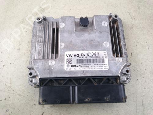Used Engine control unit (ECU) Engine control unit (ECU) 38685830 38685830