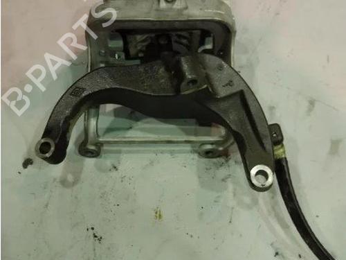 support-renault-master-iii-van-fv-2010-38695166 main image