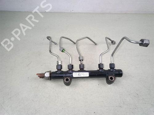 Used Injection rail Injection rail 39127728 39127728