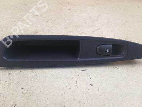Used Right rear window switch Right rear window switch 39128015 39128015