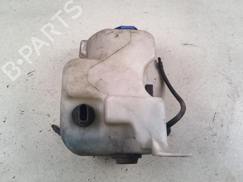 Used Windscreen washer tank Windscreen washer tank 38692547 38692547