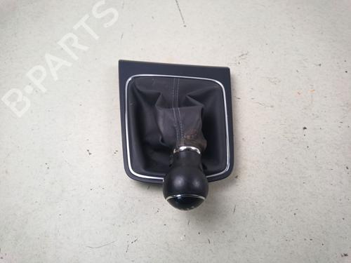 gearstang-seat-ateca-kh7-khp-2016-38688559 main image