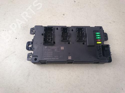 Used Fuse box Fuse box 38690351 38690351