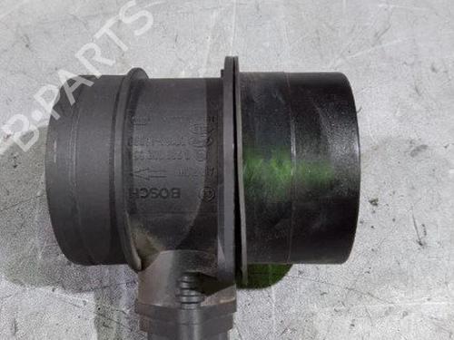 Used Mass air flow sensor Mass air flow sensor 38696527 38696527