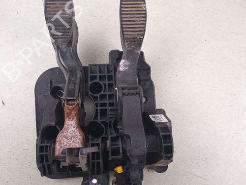 Used Pedal Pedal 39131398 39131398