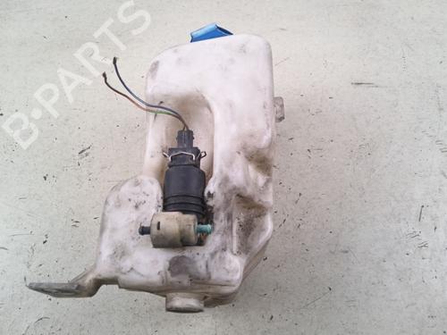 Used Windscreen washer tank Windscreen washer tank 38692549 38692549