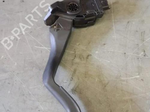 Used Pedal Pedal 38695356 38695356
