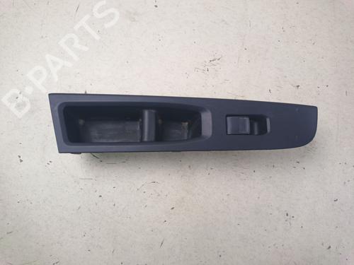 Used Right front window switch Right front window switch 38688869 38688869