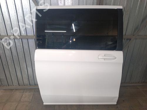 right-slide-door-mercedes-benz-vito-tourer-w447-2014-38687789 main image