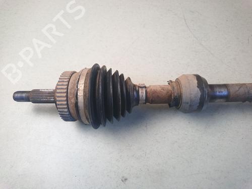 Used Right front driveshaft Right front driveshaft RENAULT SCÉNIC I MPV (JA0/1_, FA0_) 1.9 dCi RX4 (102 hp) 39124732 39124732
