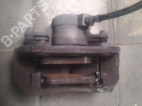 Used Left front brake caliper Left front brake caliper MERCEDES-BENZ C-CLASS Coupe (CL203) C 180 Kompressor (203.746) (143 hp) 39133656 39133656