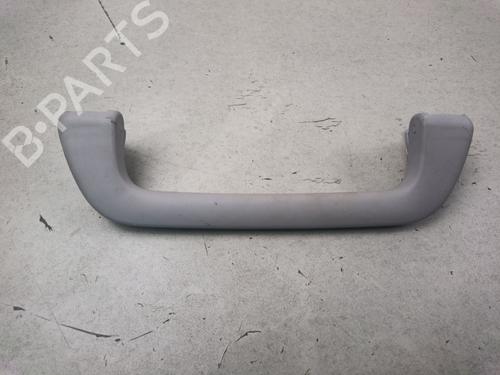 Used Interior roof handle Interior roof handle 39131596 39131596
