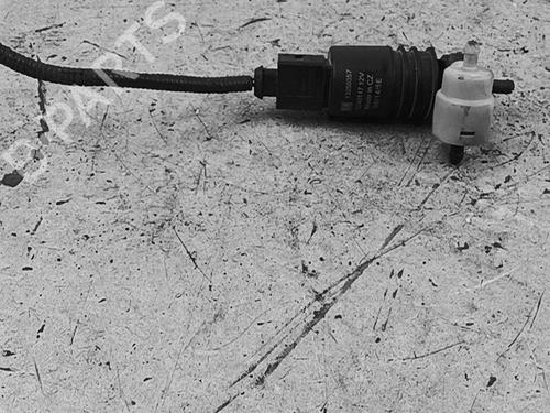 Used Washer pump Washer pump OPEL MOKKA / MOKKA X (J13) 1.7 CDTI (_76) (131 hp) 40524120 40524120