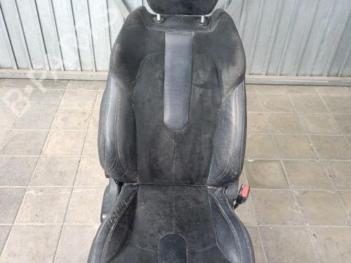 Used Right front seat Right front seat 39131060 39131060