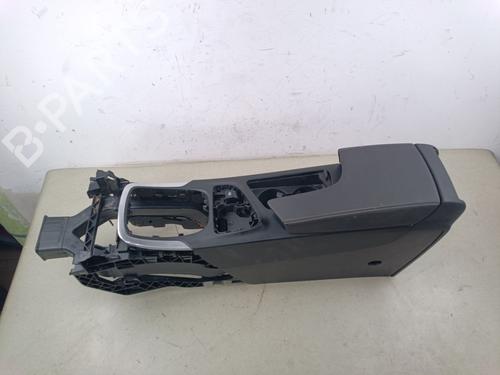 Used Middle console Middle console 39131479 39131479