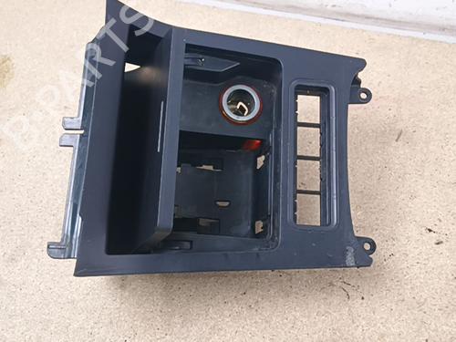 Used Ashtray Ashtray VW GOLF PLUS V (5M1, 521) 1.6 TDI (90 hp) 40218620 40218620