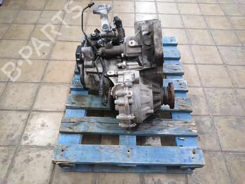 Gearbox SEAT LEON (1P1) 1.9 TDI | BP38693956M3 - Image 4