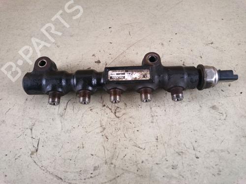 Used Injection rail Injection rail 38700359 38700359