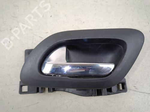 Used Front left interior door handle Front left interior door handle 39130461 39130461