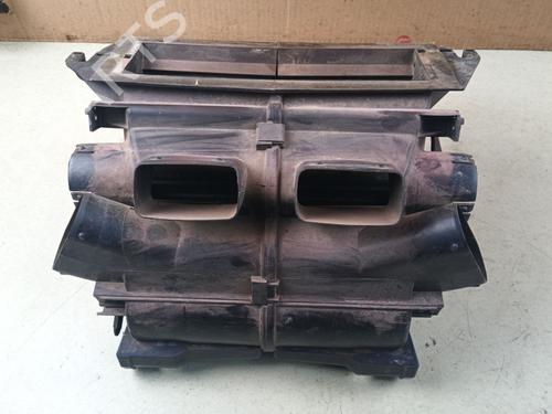 Used Air filter box Air filter box 39127124 39127124