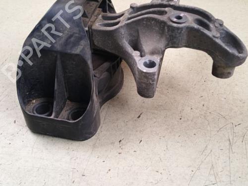 Engine mount RENAULT MEGANE IV Hatchback (B9A/M/N_) 1.5 Blue dCi 115 (B9A6) | BP39126014M89 - Image 1