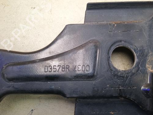 crossmember-renault-megane-iv-hatchback-b9amn_-2015-39120130 main image