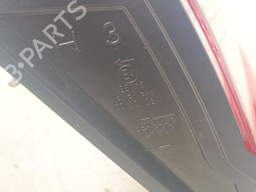 Farolim direito Farolim direito TOYOTA YARIS (_P13_) 1.5 Hybrid (NHP130_, NHP130) (101 hp) 39134041 39134041