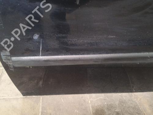 Used Left front door Left front door 39122369 39122369