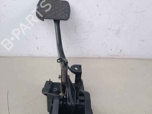 Used Break pedal Break pedal 38687613 38687613