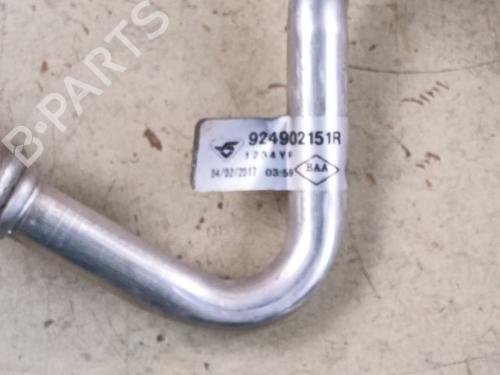 AC pipe RENAULT MEGANE IV Hatchback (B9A/M/N_) 1.5 Blue dCi 115 (B9A6) | BP38700383M126 - Image 2