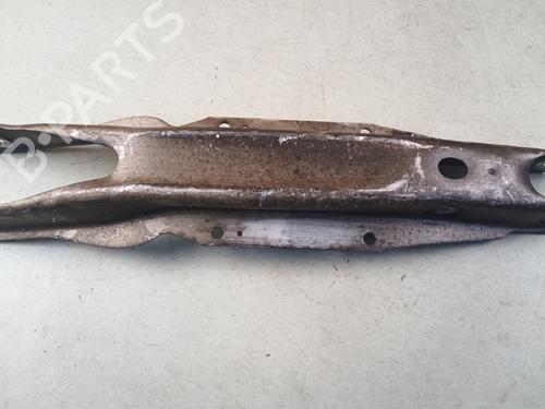 Brazo Suspension trasero derecho Brazo Suspension trasero derecho 38691860 38691860