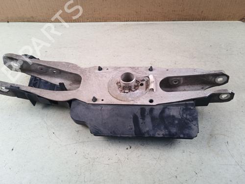 Used Left rear suspension arm Left rear suspension arm 38692491 38692491
