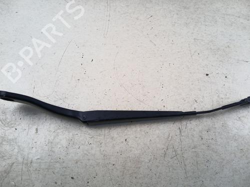 Used Front windshield wiper arm Front windshield wiper arm 38698937 38698937