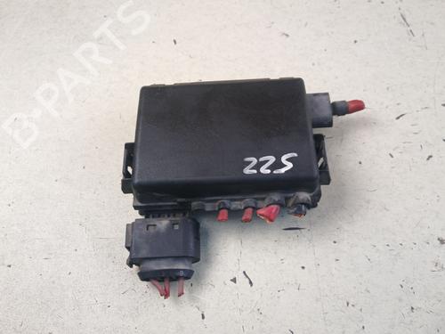 Used Fuse box Fuse box 38690135 38690135