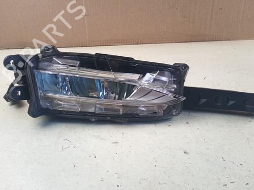 Used Right front fog light Right front fog light 38689070 38689070