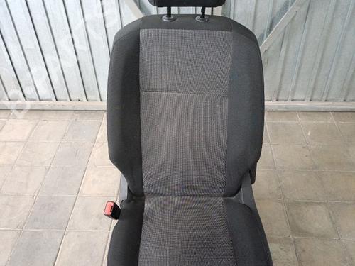 Used Left front seat Left front seat 38698834 38698834