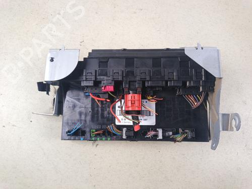 Used Fuse box Fuse box MERCEDES-BENZ CLS (C219) CLS 320 CDI (219.322) (224 hp) 39131418 39131418
