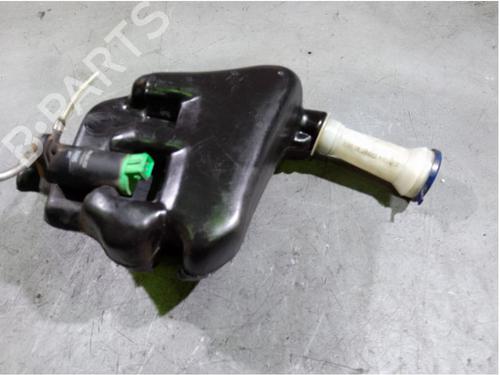 Used Windscreen washer tank Windscreen washer tank 38696986 38696986