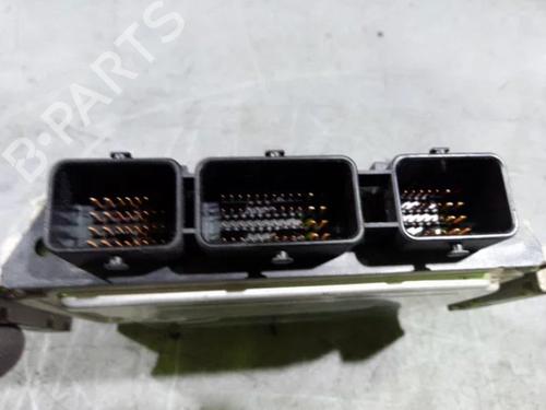 Used Engine control unit (ECU) Engine control unit (ECU) 38696556 38696556