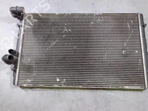 Used Water radiator Water radiator 38696424 38696424