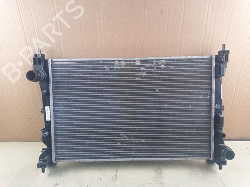 Used Water radiator Water radiator 38690862 38690862