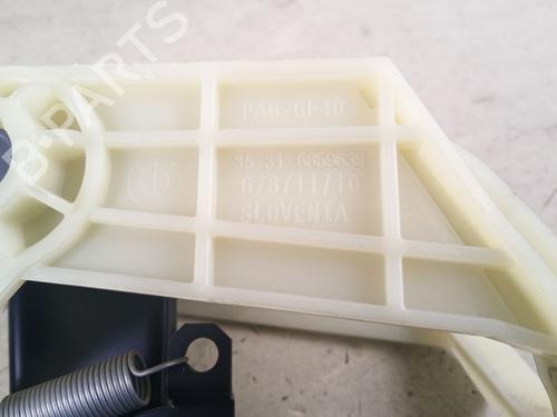 Break pedal BMW 3 Convertible (E93) 330 d | BP39131041I19 - Image 2